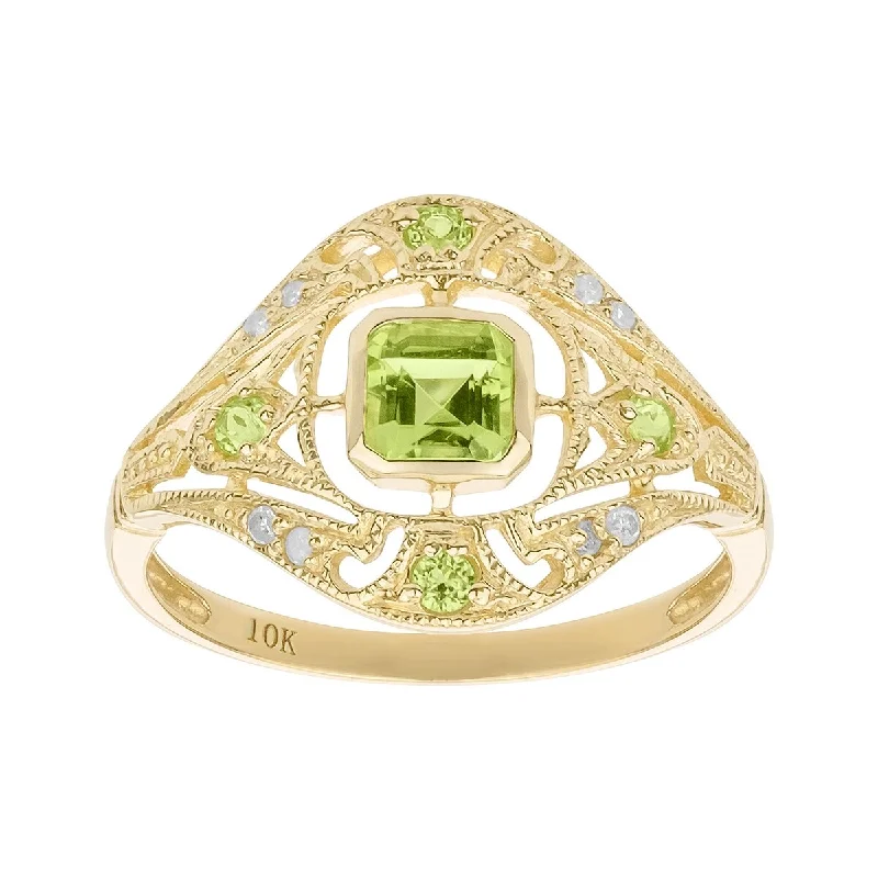 Viducci 10k Yellow Gold Vintage Style Genuine Peridot and Diamond Ring