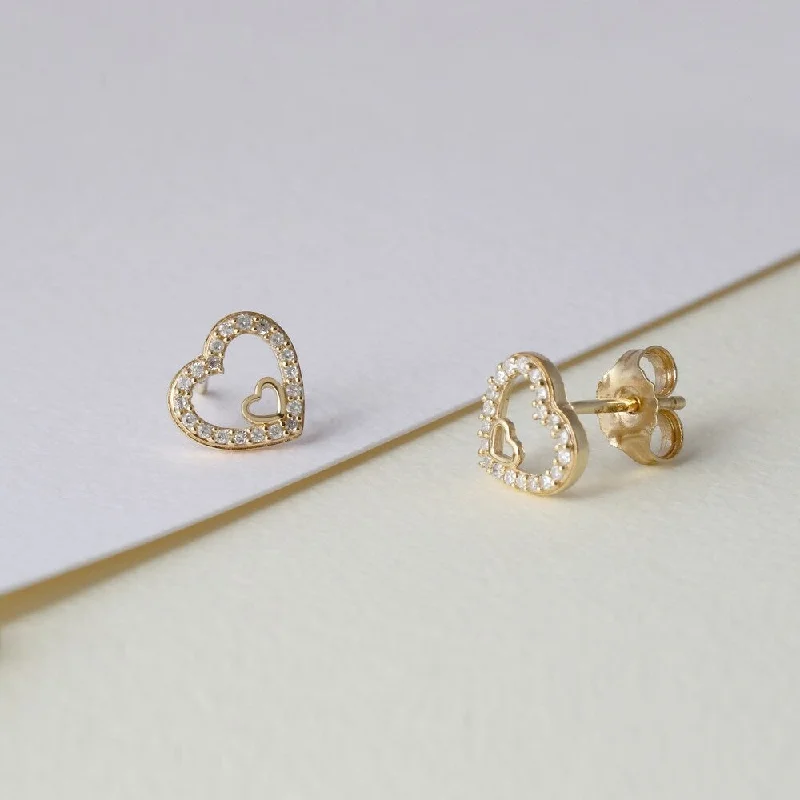 De Couer 10k Yellow Gold 1/8ct TDW Diamond Heart Stud Earrings