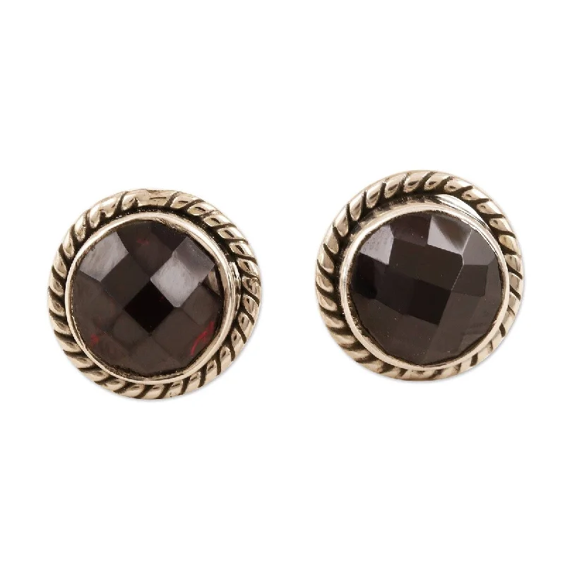 NOVICA Checkerboard in Red, Garnet stud earrings - 0.4*0.4