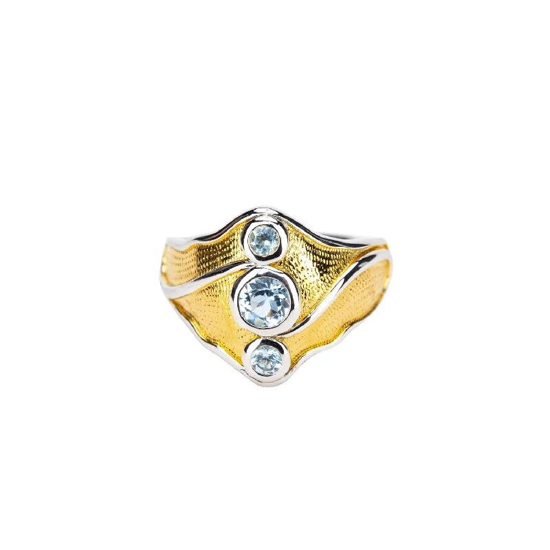 Silver With 23k Gold Gilding Rocks 'n Rivers Ring - Sky Blue Topaz