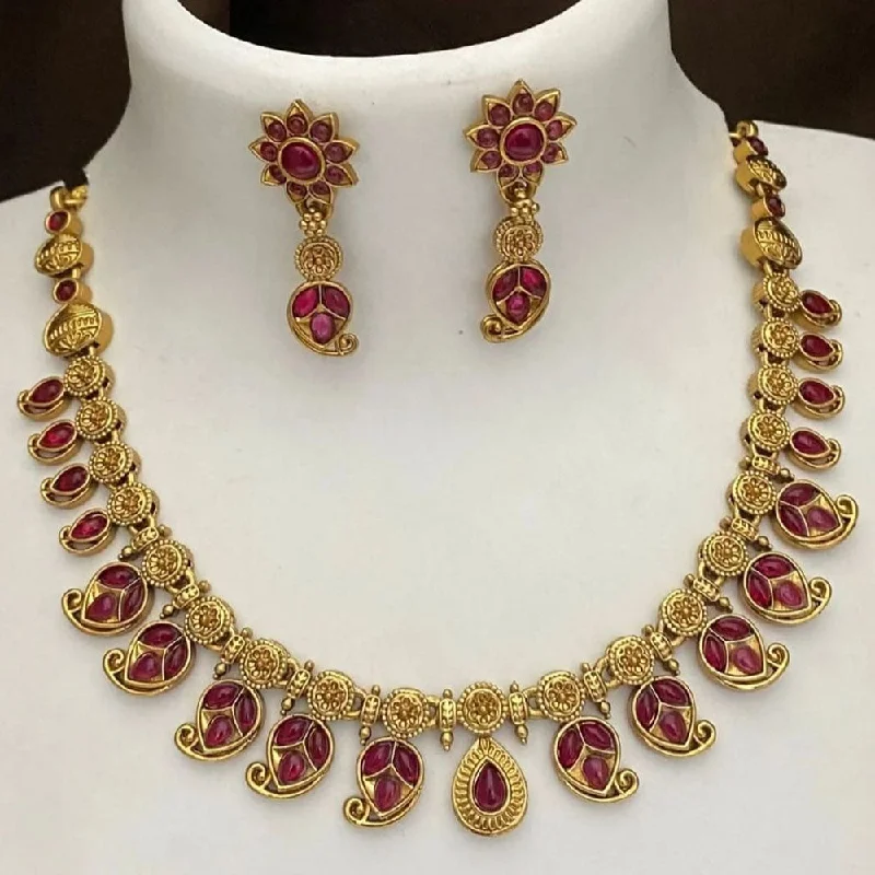 Joyful Jewel Art Matte Gold Plated Pota Stone Necklace Set