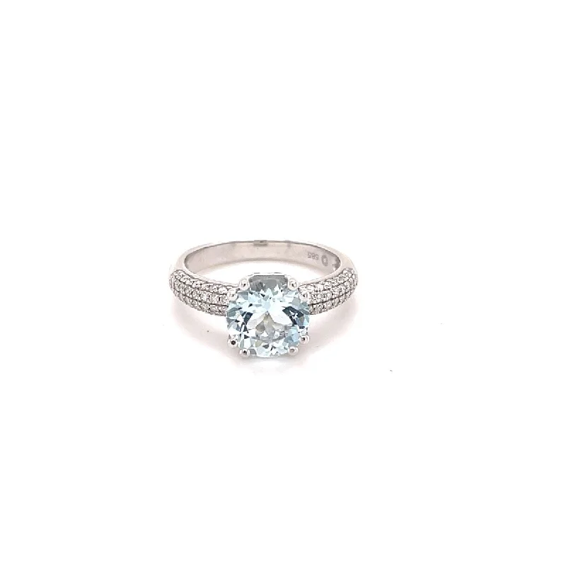 14Kt White Gold Aquamarine and Diamond Ring