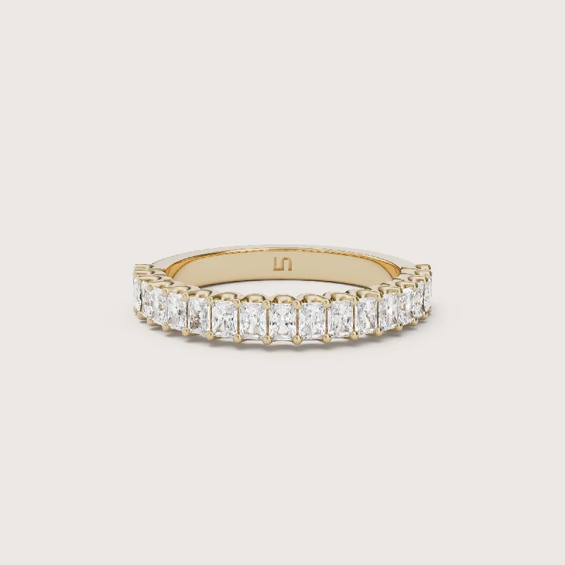 Valley Radiant Diamond Band  | Halfway Diamonds