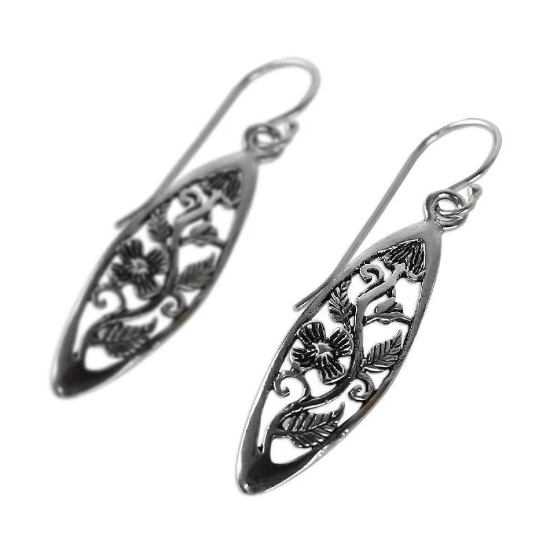 NOVICA Sterling Silver Spring Daisy Handmade Dangle Earrings (Thailand) - 1.9*0.4