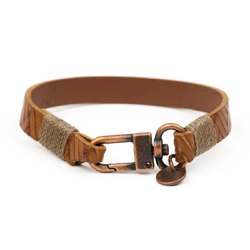 Embossed Braid Leather Bracelet